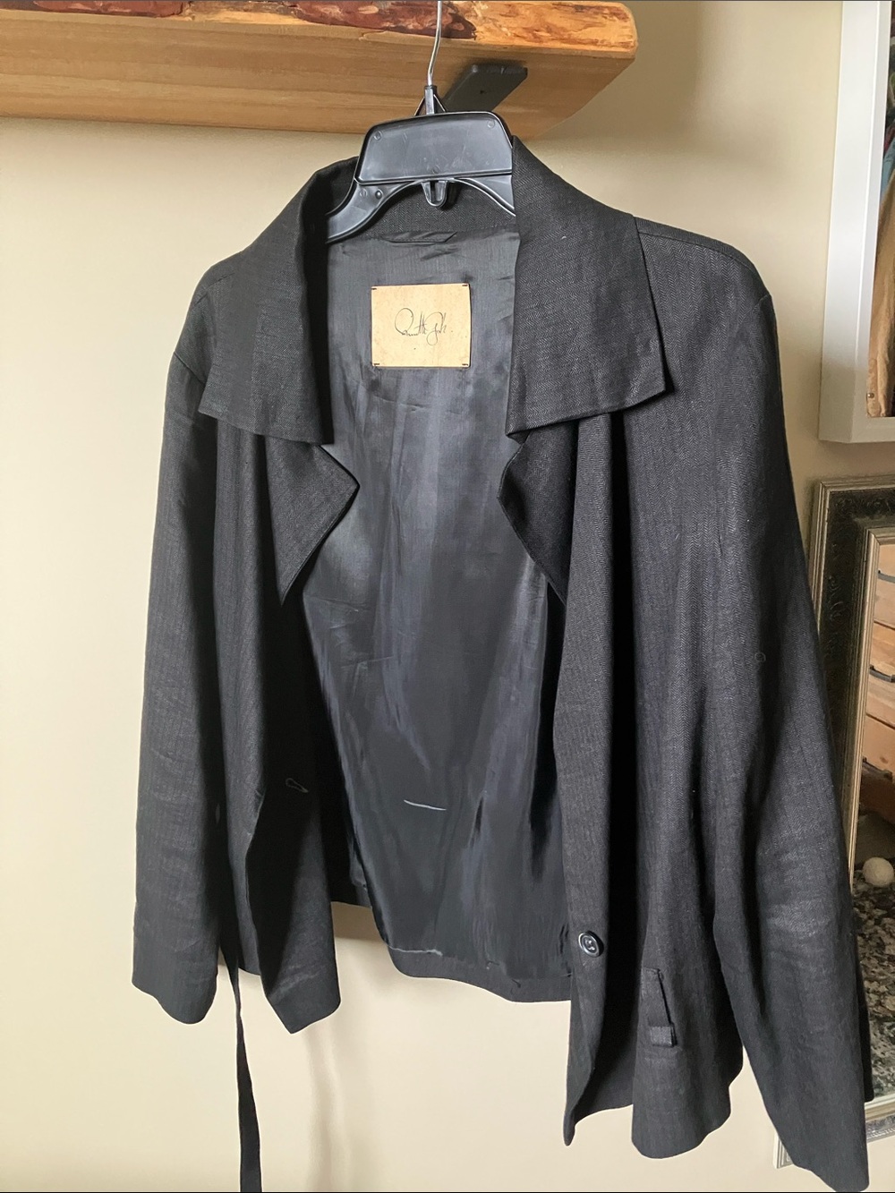 Black Women’s Tailored Lightweight Blazer